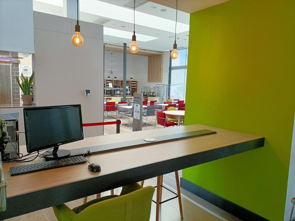 Holiday Inn Express Madrid Leganes By Ihg Extérieur photo